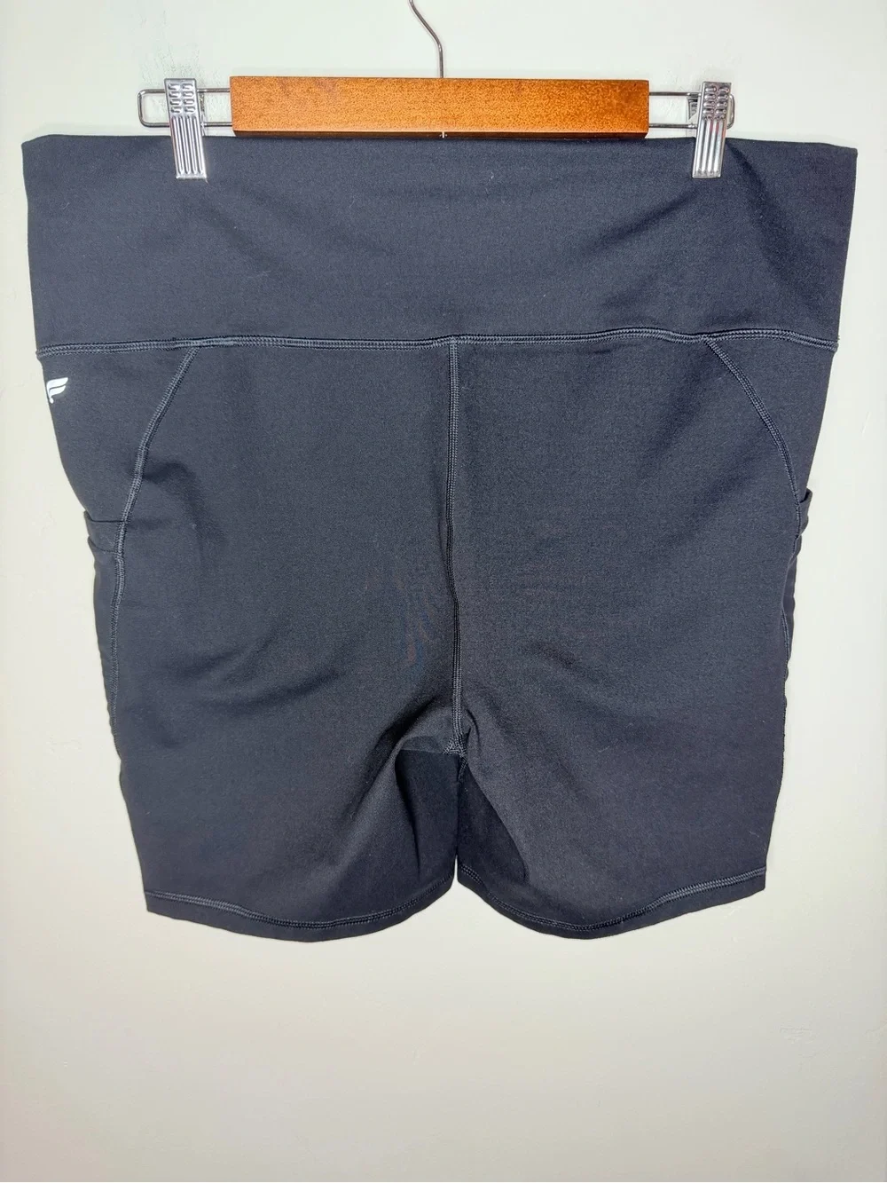 Fabletics Powerhold Black High-Rise Bike Shorts 2X activewear workout yoga gym - Picture 4 of 6